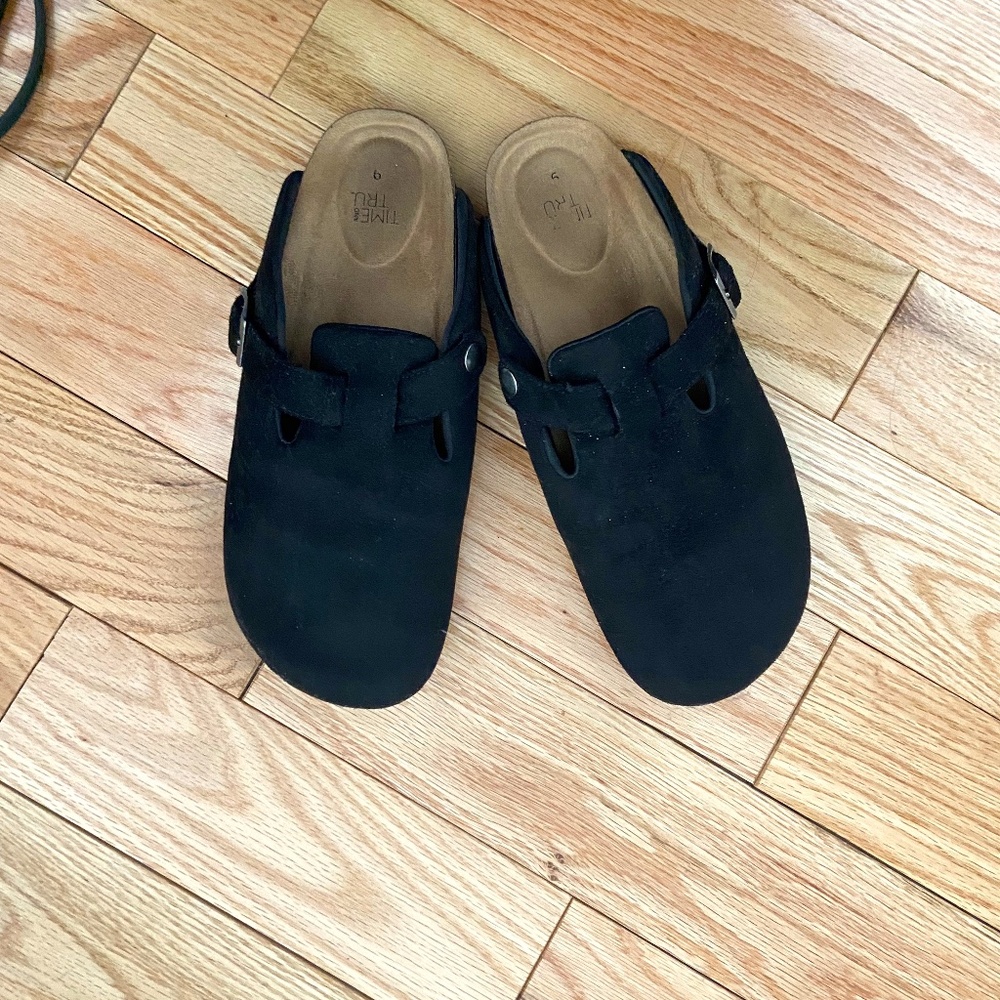 Black Clogs